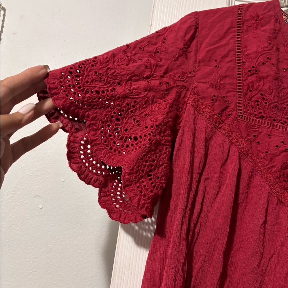 Knox Rose Red Lace Blouse - Picture 2 of 6